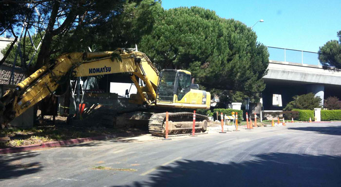 Construction along Vista Del Sol in San Mateo at Edgewater Isle